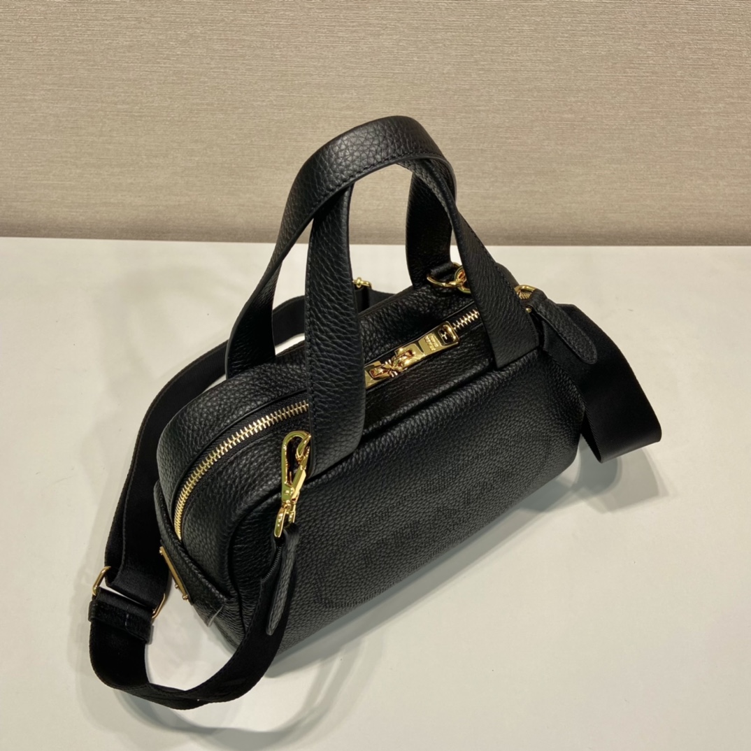 Prada_1BH078_Handlebags-